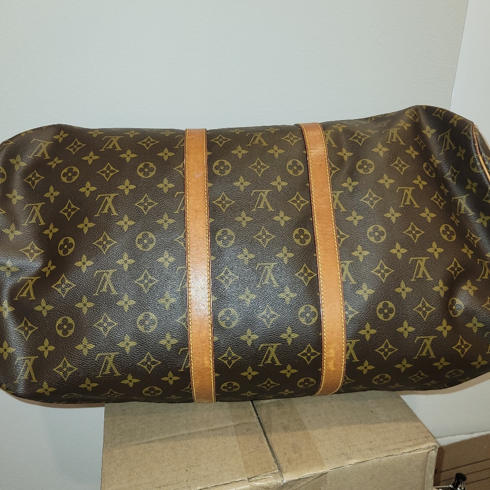 EUC Louis Vuitton Monogram 55 Keepall Bandolier Duffel Bag (No Strap) - Picture 5 of 9